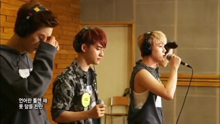 اجرای Baby Don't Cry از گروه پسرانه EXO +زیر نویس کره ای