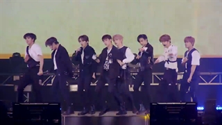 اجرای Miroh در فن‌میتینگ Hi Stay