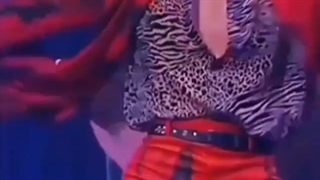 کوک لاورا آب قند کنارتون باشه احتمال مرگ 100 درصده توصیه میکنم نبینید