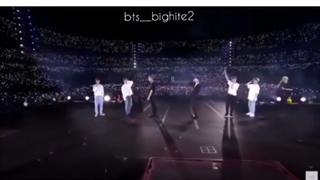 این ویدیو اشک تمام آرمی هایی رو ک نمیتونن پیش بی تی اس باشن درمیاره........