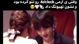 وقتی یه آرمی تتوش رو به تهیونگ نشون داد