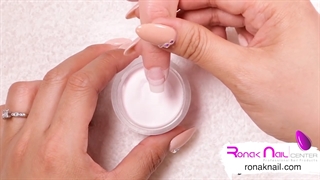 نحوه استفاده از پودر کاشت ناخن - روناک نیل