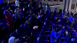 همرفیق میترا حجار و کتایون جهانگیری