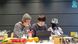 ویلایو بی تی اس کافی شاپ بنگتن با زیرنویس فارسی