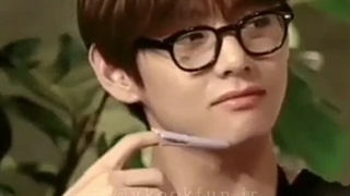 ماتیک رو لباممم برای شوهر شوهر.....جرررر پارهههه (بی تی اس)