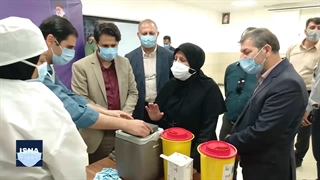 واکسیناسیون آتش‌نشانان اصفهان علیه کووید-۱۹