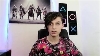 نظر دادن درباره ویدئوی جدید فیمس حاجی با poorya negan gamer