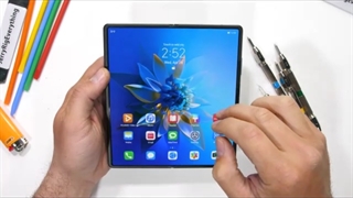 تست دوام، خراش، آتش و خمیدگی گوشی تاشو Huawei Mate X2