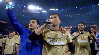 حواشی جشن قهرمانی زنیت با حضور سردار آزمون