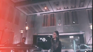 خواهش میکنم...