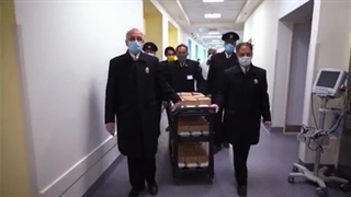 افطار و غذای متبرک حرم مطهر برای بیماران خاص