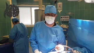 فیلم جراحی فیکساسیون و لامینکتومی بیمار با تنگی کانال گردن