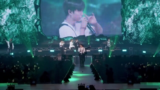 Stray kids-consert-Astronaut-استری کیدز-کنسرت