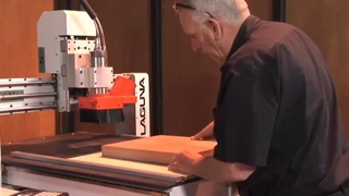 Guitar Making: IQ CNC Router دستگاه cnc کوچک رومیزی