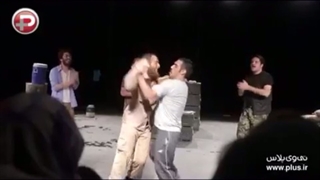 گفتگو با مسعود شیرانی فرد بازیگر نمایش " پچپچه های پشت خط نبرد "