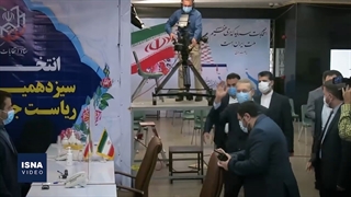 مسافران پاستور در ایستگاه فاطمی