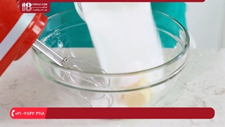 آموزش شیرینی پزی (طرز تهیه کاپ کیک با ریز دانه های شکلات)