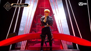 اجرای استری کیدز با آهنگ god's ddu du ddu du (میکس آهنگ بلک پینک و استری کیدز) در قسمت هشتم برنامه کینگدام