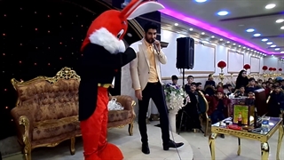 نمایش باحال در جشن مدرسه