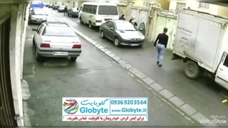 سرقت 206 از یک خانم، توسط دو سارق حرفه‌ای، درست دم در خونه‌اش-گلوبایت-www.Globyte.ir