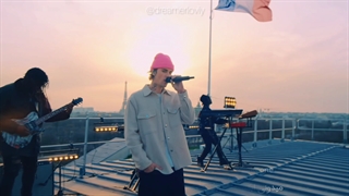 موزیک ویدیو از جاستین بیبر بنام hold on بازیرنویس چسبیده فارسی