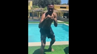 لوکاس مورا در نقش avengers