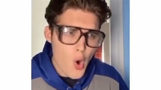 کدوم رو ترجیح میدی 30 میلیون رفیق یا 30 میلیون دلار