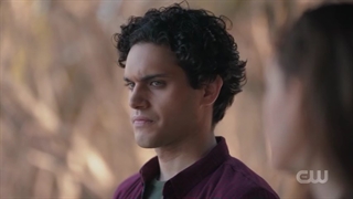 دانلود سریال میراث Legacies . S03E13 با زیرنویس فارسی