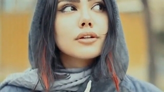 ۴۷۲