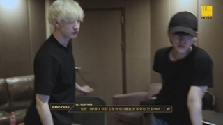 INTRO از آلبوم Yellow Wood گروه استری کیدز با زیرنویس انلاین فارسی