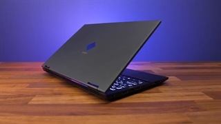 بررسی HP Omen 15 2021 در مقایسه با سال 2020