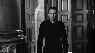 فیلم سینمایی اعتراف میکنم 1953 (الفرد هیچکاک)