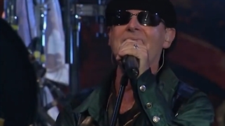 Scorpions - Dust In The Wind زیرنویس فارسی