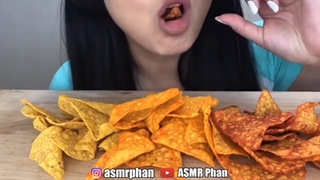 ASMR EATING SOUNDS!!