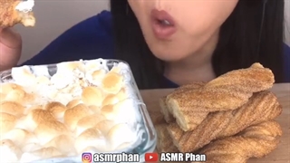 ASMR EATING SOUNDS!!