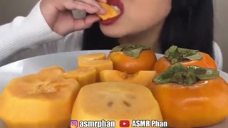 ASMR EATING SOUNDS!!