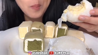 ASMR EATING SOUNDS!!