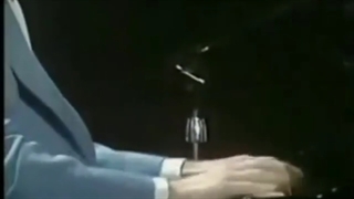 لطفا شنیدن موسیقی خوب را یه جایی تو برنامه روزانه زندگیتون جا بدید