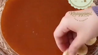 کیک موز و کارامل