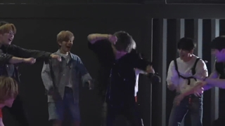 پشت صحنه موزیک ویدیو "Unveil Track: TA"استری کیدز با زیرنویس انلاین فارسی