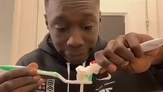 احتمال ج*ر خوردن: بالا D':