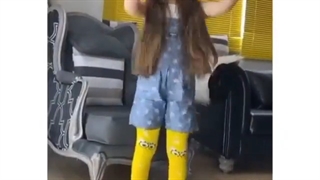 جوراب ساق بلند بچگانه