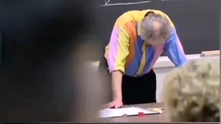 اشک استاد فیزیک