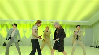 اجرای آهنگ butter از بی تی اس در the music day