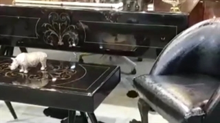 میز مدیریت کلاسیک