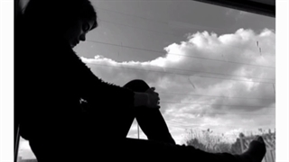 موزیک ویدیو غمگین باصدای امیرتتلو