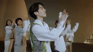 اجرای Love The Way یوگیوم