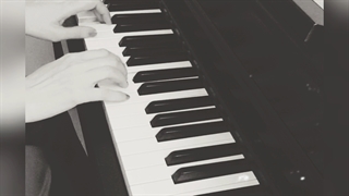 پیانو نوازی ،  spanish romance , از کتاب چهل آهنگ