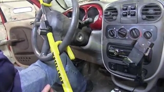 بستن قفل فرمان