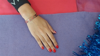 دستبند مسی دخترانه 5گل قرمز کد JW194